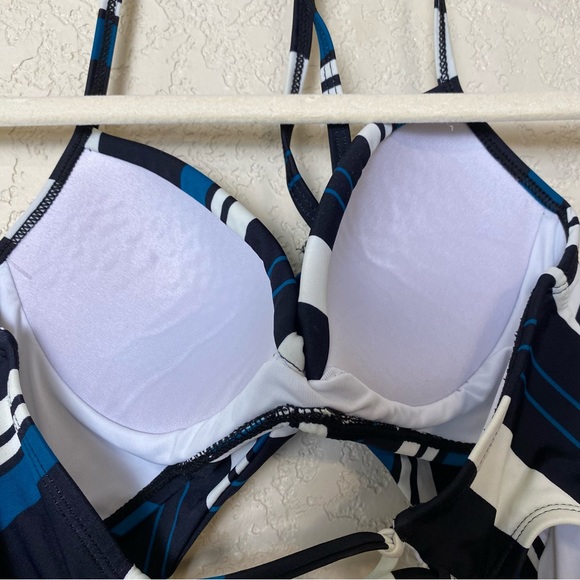 Cupshe one piece swimsuit - Picture 9 of 10